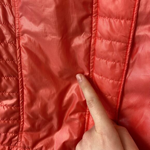 Fairway & Greene Ladies Coral Puffer Vest Golf Full Zip Snap Pockets Size Medium - Picture 5 of 11